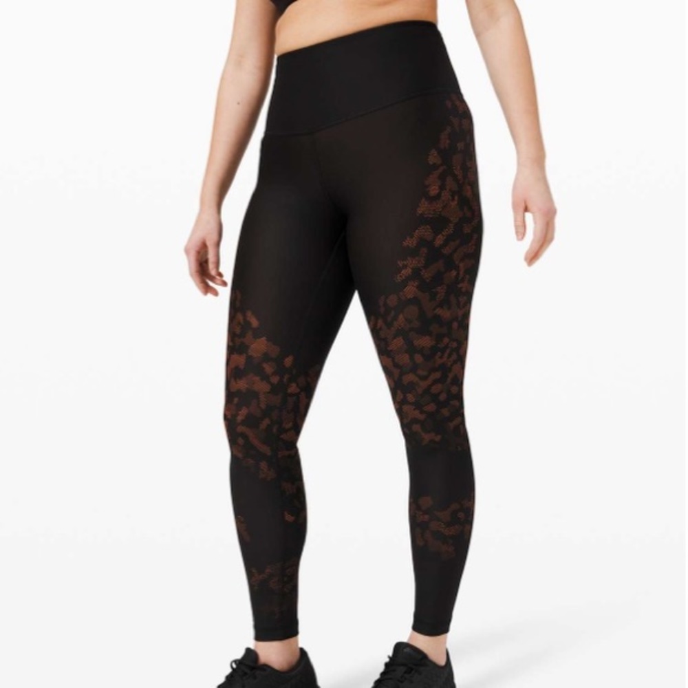 Lululemon Mapped Out High Rise Tight 28” size 10